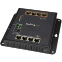 StarTech.com Switch industriale a 8 porte Gigabit PoE - 4 x PoE+ 30W - Power Over Ethernet - Switch gestito GbE Layer/L2 in metallo temprato - Commutatore di rete Gigabit ad alta potenza IP-30/ -40C a +75C