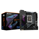 GIGABYTE Z890I AORUS ULTRA Scheda Madre - Supporta CPU Intel Core Ultra (Serie 2), VRM a 8+1+2 fasi, fino a 8800MHz DDR5 (OC), 1xPCIe 5.0 + 1xPCIe 4.0, Wi-Fi 7, LAN 2.5GbE, Thunderbolt 4