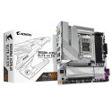 GIGABYTE B650M AORUS ELITE AX ICE scheda madre AMD B650 Socket AM5 micro ATX